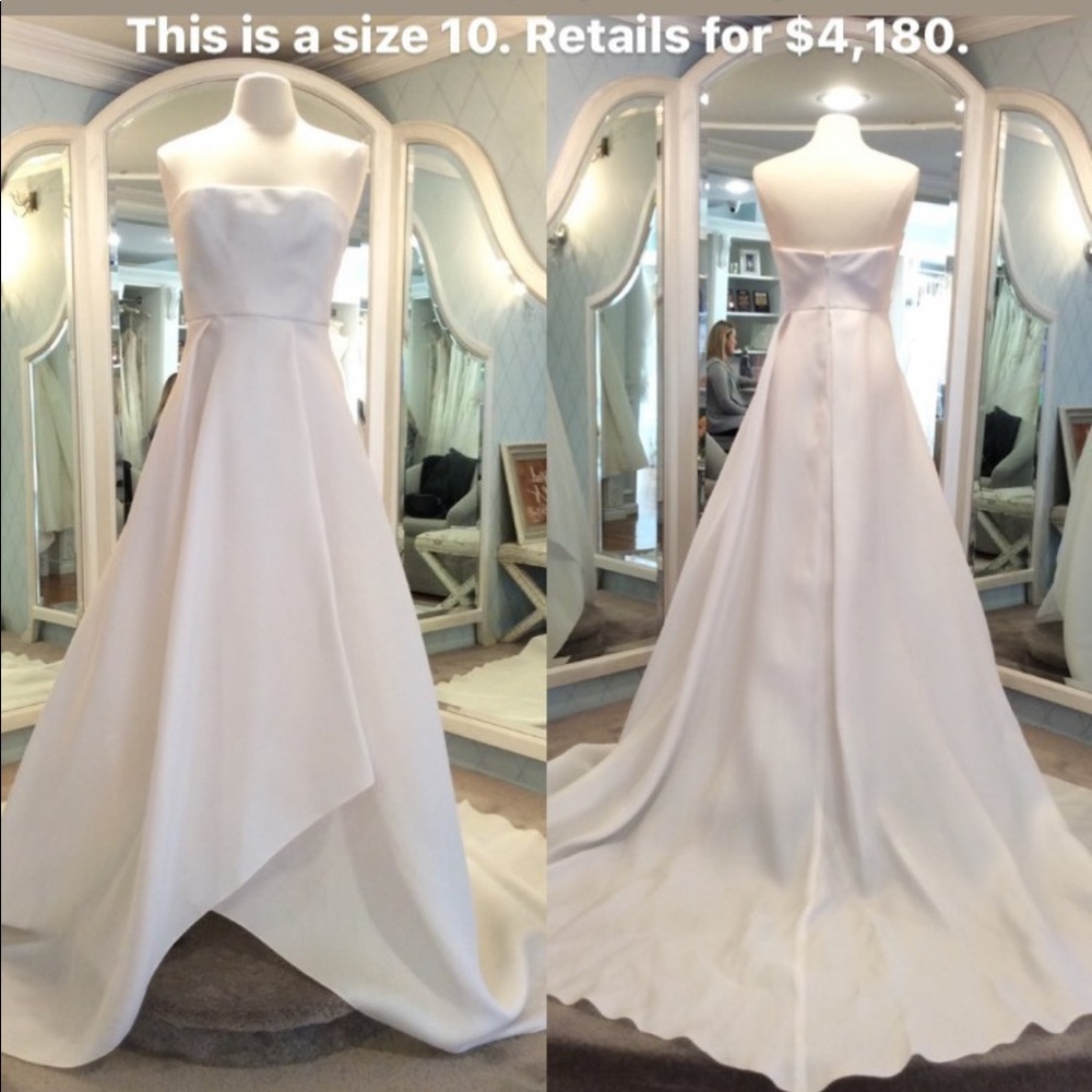 Wedding Dress - Sample Dress (Never Worn)